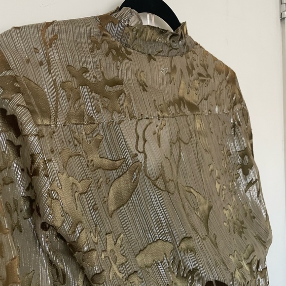 Green and silver metallic designer dress - Picture 5 of 8